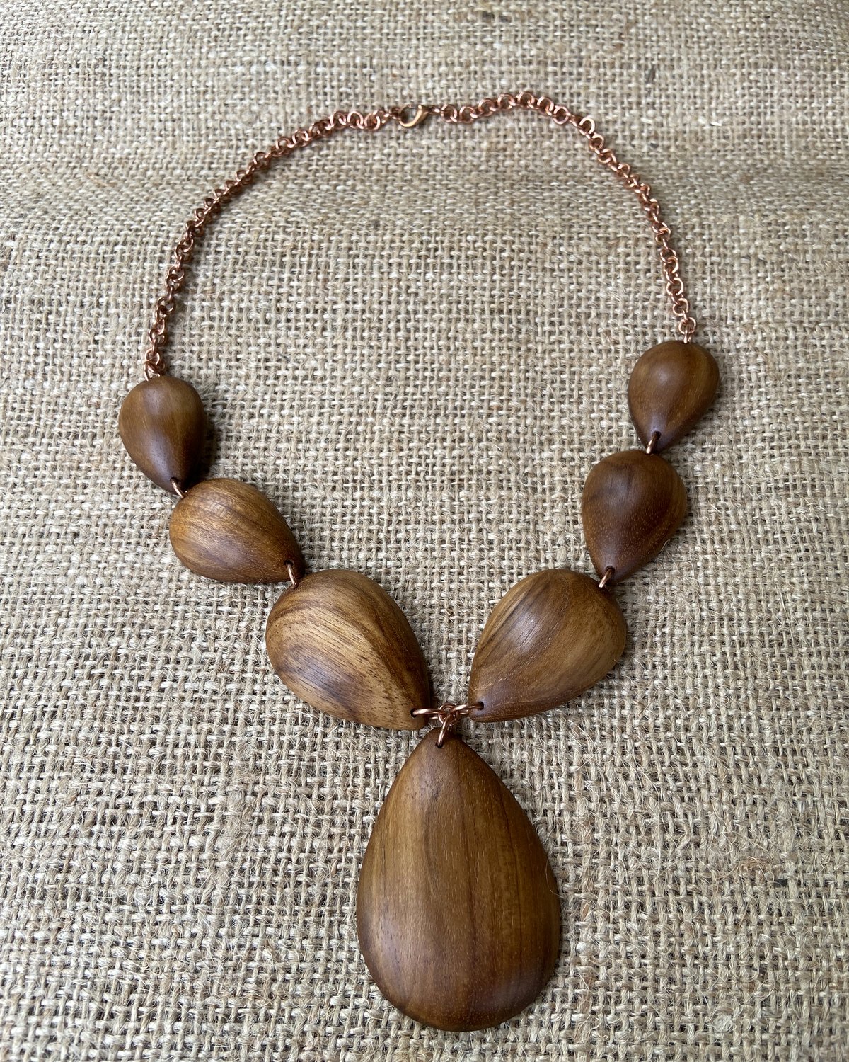 Teardrop Cluster Necklace